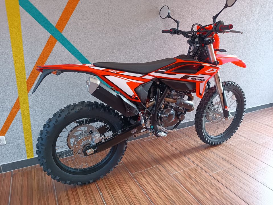 Beta RR 125 T Enduro 4T MY23 / RR125 R / 125 LC in Bramsche