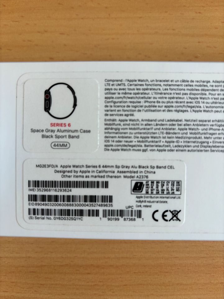 Apple Watch Series 6 Space Gray Aluminium 44m +LTE in Unterensingen