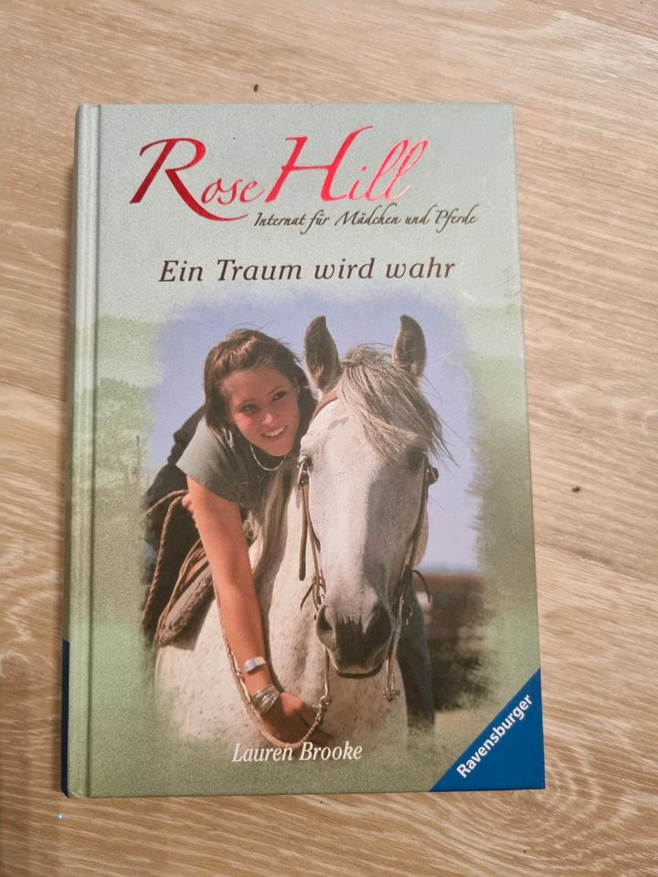 Buch Rose Hill Pferde in Kaltenkirchen