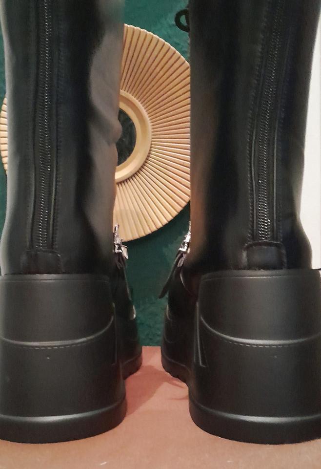 Stiefel derbe Sohle Gothic Boots Langschaft Fakeleather Emo in Hamburg