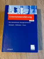Unternehmensführung Klaus Macharzina BWL Buch versandkostenfrei Nordrhein-Westfalen - Paderborn Vorschau