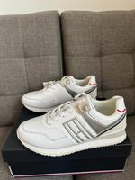 Tommy Hilfiger Sneaker"Casual City Runner"Gr:39 weiss neu Bayern - Erding Vorschau