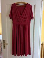 Rotes langes Kleid mit V-Ausschnitt Schleswig-Holstein - Preetz Vorschau