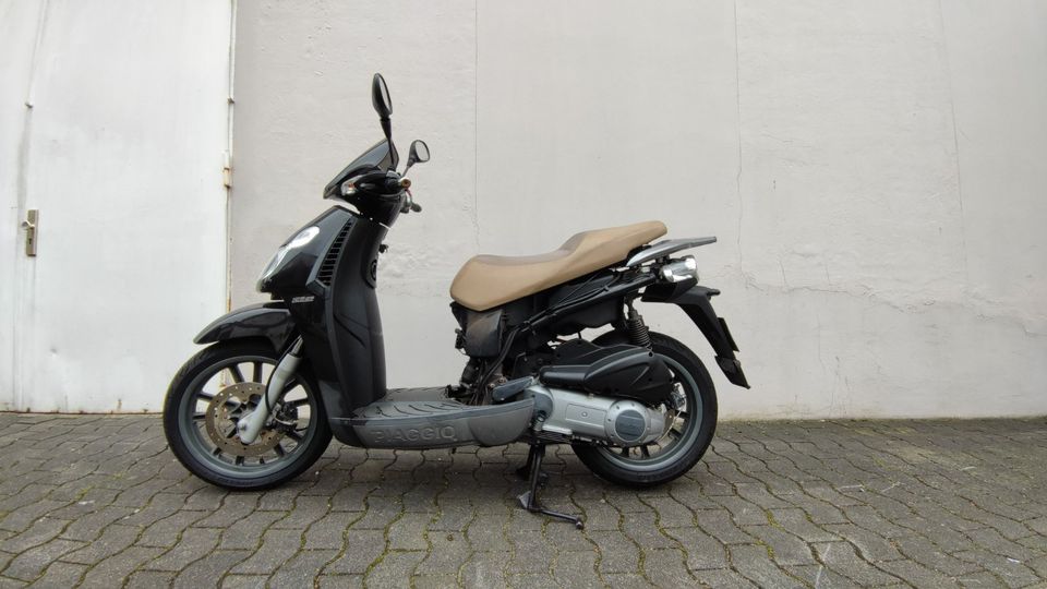 Piaggio Carnaby Peugeot Elystar Aprilia Mojito Kymco Grand Dink 5 in Werther (Westfalen)