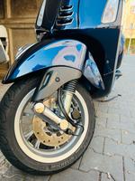 Vespa Primavera 50ccm 4T E5 dunkelblau metallic ceramic wax w.neu Berlin - Steglitz Vorschau