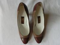 Bally Leder-Stöckelschuhe, braun-beige, Gr 61/2, Abs 7 cm München - Schwabing-West Vorschau
