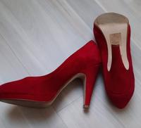 Damen Pumps Wildleder rot Berlin - Spandau Vorschau