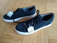 NEU! Turnschuh Sneaker Stoffschuh Bench schwarz Größe 41 Baden-Württemberg - Sindelfingen Vorschau