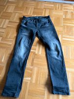 Jeans/Herrenjeans *sehr guter Zustand* Essen - Essen-Kettwig Vorschau