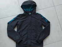 Sportliche Übergangsjacke Gr. 152 / 158, schwarz / blau Niedersachsen - Hambühren Vorschau