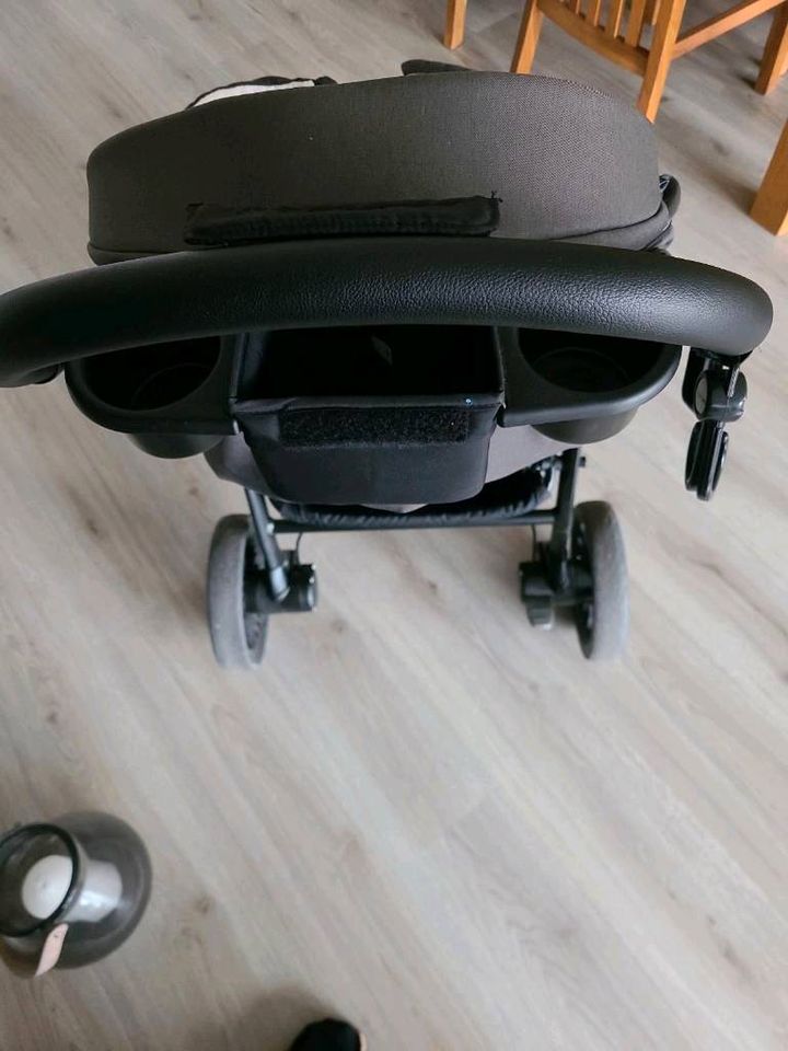 Joie Buggy plus Fußsack in Lünen