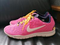 NIKE Schuhe, gr 41, wNeu, ORIGINAL, Sneaker Niedersachsen - Wildeshausen Vorschau