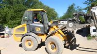 JCB Radlader selber fahren - Der kleine Kraftprotz mit Biss Wuppertal - Langerfeld-Beyenburg Vorschau