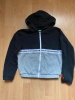 Benetton Jacke Kapuzenjacke Sweatjacke Pullover Gr. L 140 cm Bad Godesberg - Pennenfeld Vorschau