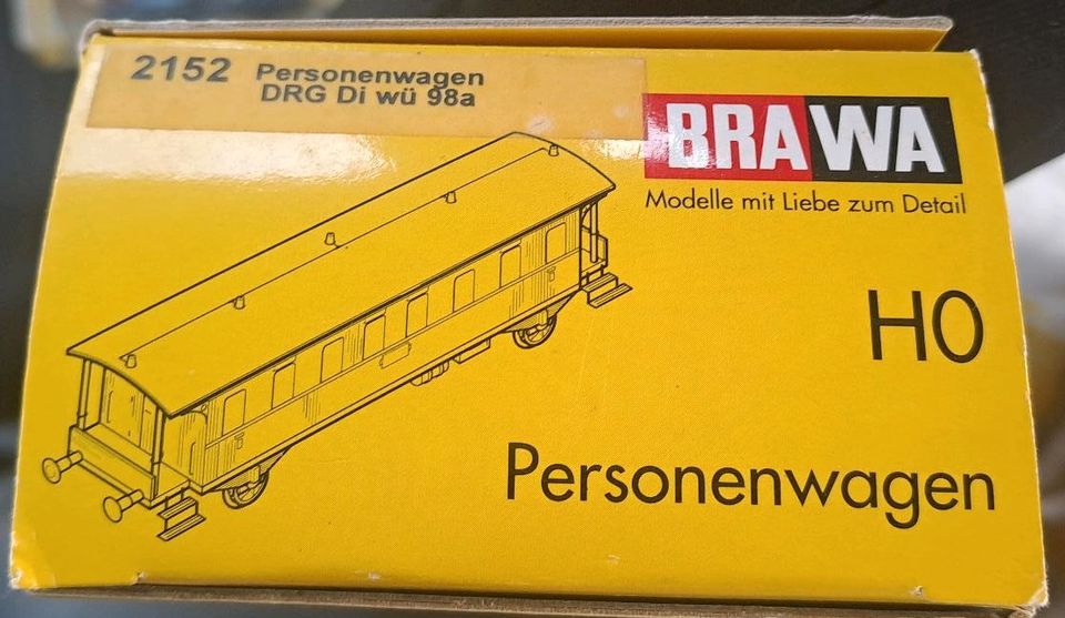 BRAWA Personenwagen (2152) in Krefeld