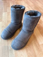 UGG Boots Gr. 36 Düsseldorf - Eller Vorschau