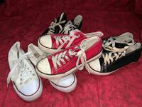 Lot Chucks Schuhe 4 Paare low no Name alle Gr. 37 Kayla  ua Sachsen - Leisnig Vorschau