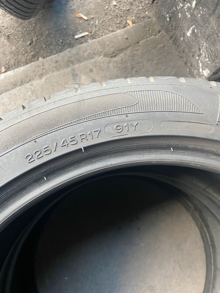 4x Sommerreifen 225/45R17 91Y 7 mm Profile in Gladbeck