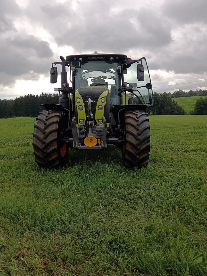 Claas Arion 660 Cmatik Vorführ-Schlepper Traktor 205PS BJ 2023 in Abtsgmünd