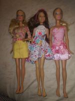 3 Barbie puppe mit normale Füssen Nordrhein-Westfalen - Solingen Vorschau