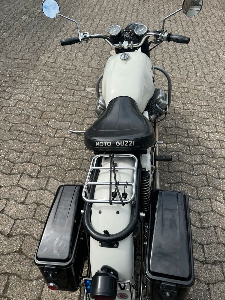 Moto Guzzi V 7 Spezial in Wilhelmshaven