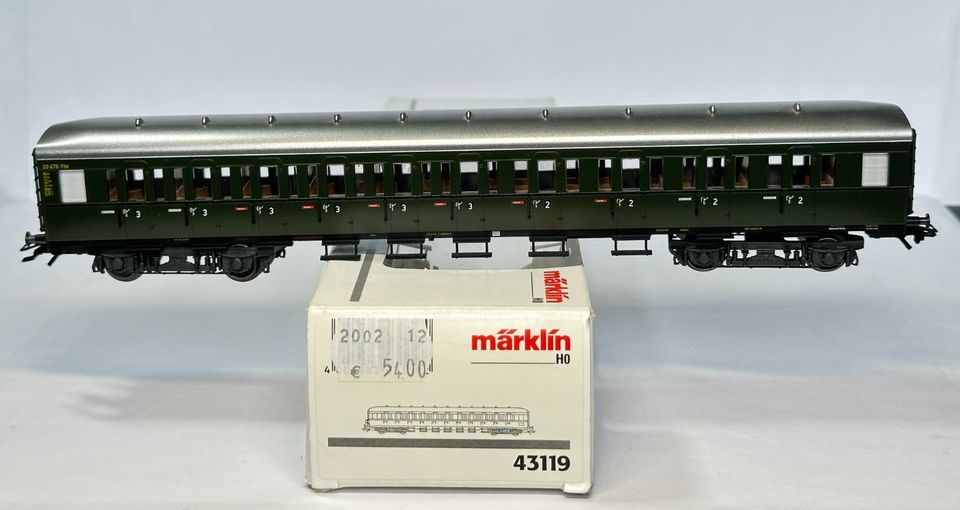 H0 / 1:87 Märklin 43100 Abteilwagen 2/3 Klasse der DB mit EVP in Babenhausen