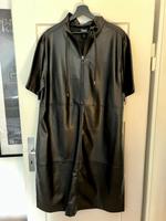 Schwarzes Kleid von Ulla Popken - Kunstleder - 3XL/4XL - 46/48 Bayern - Gauting Vorschau