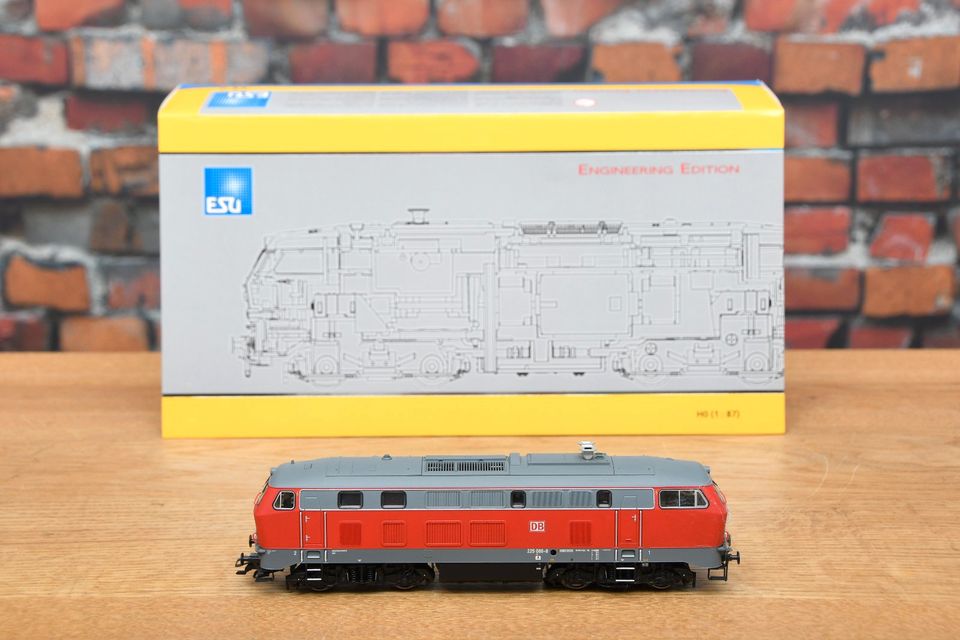 MÄRKLIN Sammlung + Modelleisenbahn Loks verkaufen? Rufen Sie an! in Paderborn