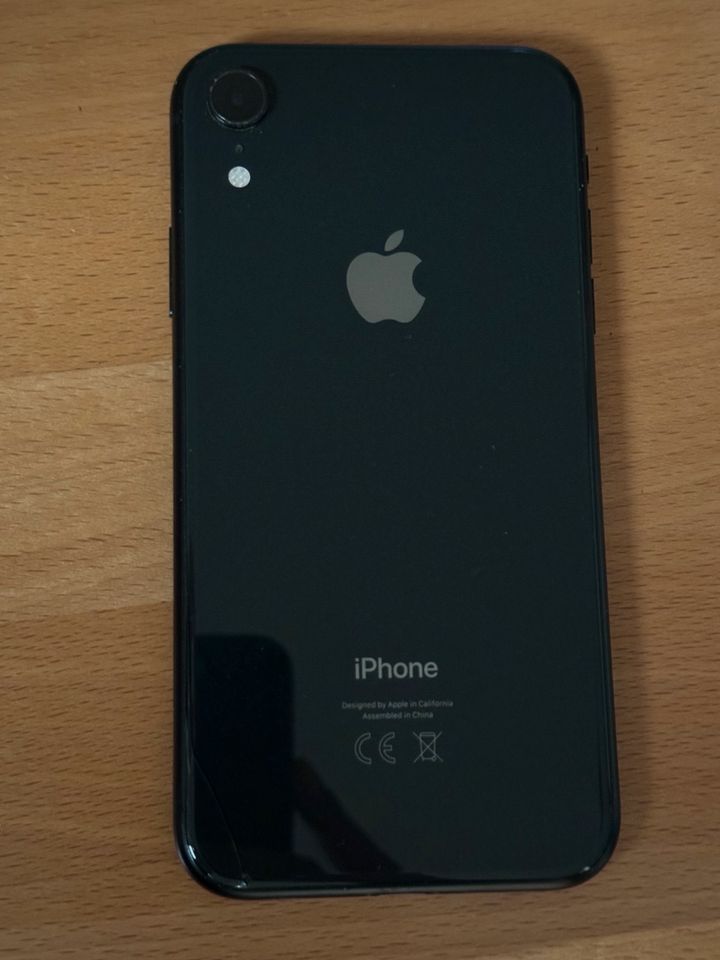iPhone XR 64 GB spacegrau inkl. Hülle (voll funktionsfähig) in Drackenstein