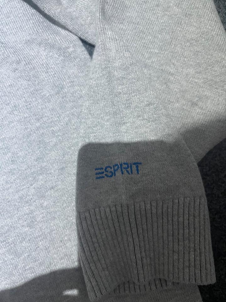 Neue Herren Strickjacke von Esprit mit Kaschmir Anteil Gr.XL in Wuppertal