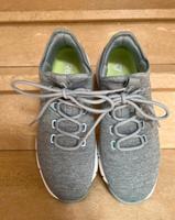Reebok Sneaker | Gr 36 | Turnschuhe | Grau Bayern - Ebermannstadt Vorschau