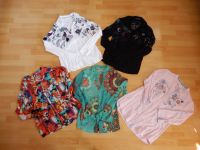 Desigual Damen Bluse Hemd bedruckt bestickt Applikationen Gr 40 Friedrichshain-Kreuzberg - Friedrichshain Vorschau