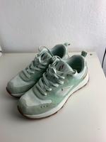 Tolle Skechers Damen Sneaker Gr 37 Neuwertig Rheinland-Pfalz - Mayen Vorschau