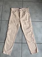 Hose von Bershka Sommerjeans Gr. 38/30 M short, nude beige Nordrhein-Westfalen - Hagen Vorschau