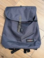 Eastpak Rucksack dunkelblau/weiß gepunktet Hessen - Lampertheim Vorschau