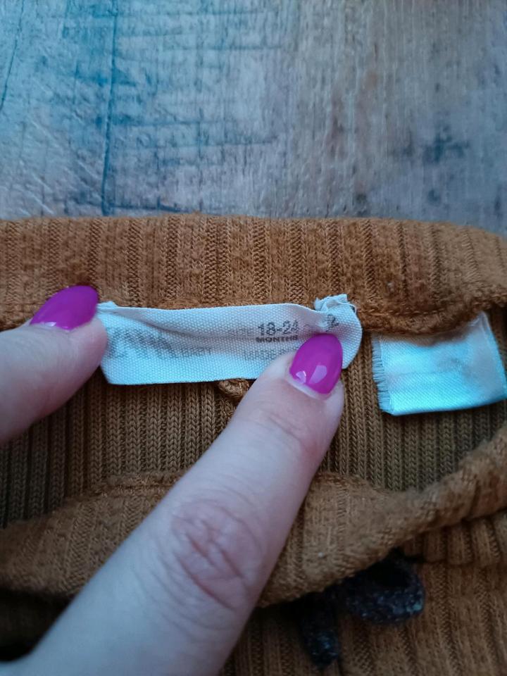 Hose Leggings gerippt senfgelb senffarben Zara 86/92 in Erfurt