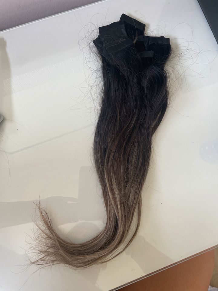 Echthaar Extensions schwarz/honigblond in Verl