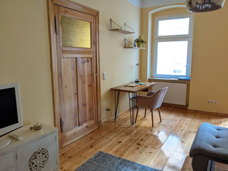 cozy furnished 3,5 room apt for 1-2 years 1750€ Tempelhof in Berlin