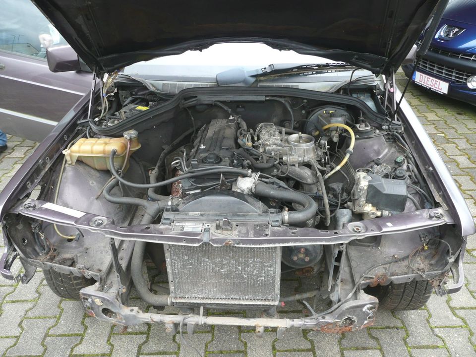 Ersatzteile Schlachtfest Mercedes W201 190e 2,0l 90KW Bj 1992 in Burgebrach