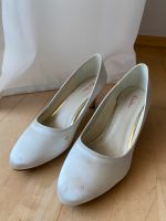 Brautschuhe, Weiße Hochzeit Pumps, Rainbow Club, Größe 6 / 39 München - Bogenhausen Vorschau