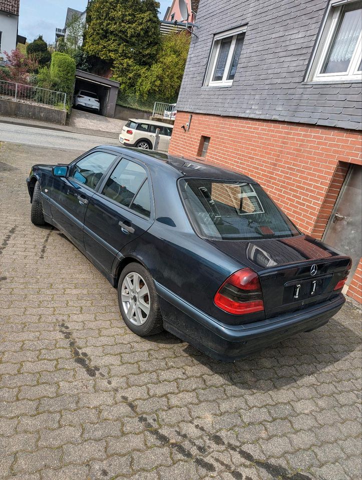 Verkaufe Mercedes c180 in Herdorf