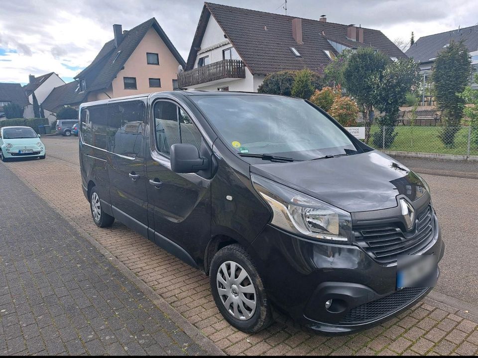 Renault Traffic mixtro 6 sitzer 1,9 l in Nördlingen