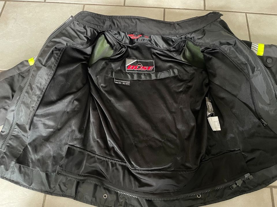 Büse Motorradjacke gr.152 in Papenburg