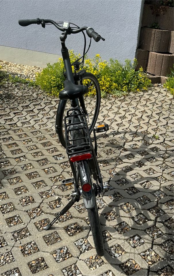 E-Bike Kalkhoff Pedelec Agattu 17R in Eisingen