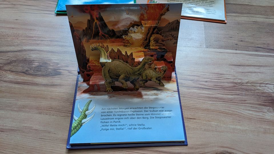 Kinderbuch, Dinosaurierbuch, Pop up Buch in Luckenwalde