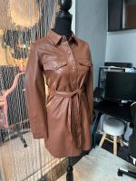 Lederjacke lederkleid blazerkleid Berlin - Reinickendorf Vorschau