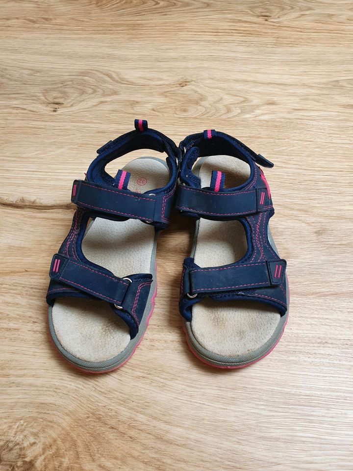 Sandalen für Mädchen  Größe 32 in Kaufbeuren