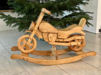 Schaukelpferd Motorrad Holzspielzeug Nordrhein-Westfalen - Breckerfeld Vorschau