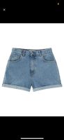 Pull&Bear Oversized kurze Hose Shorts Hotpant P&B blau Größe 34 Nürnberg (Mittelfr) - Südoststadt Vorschau