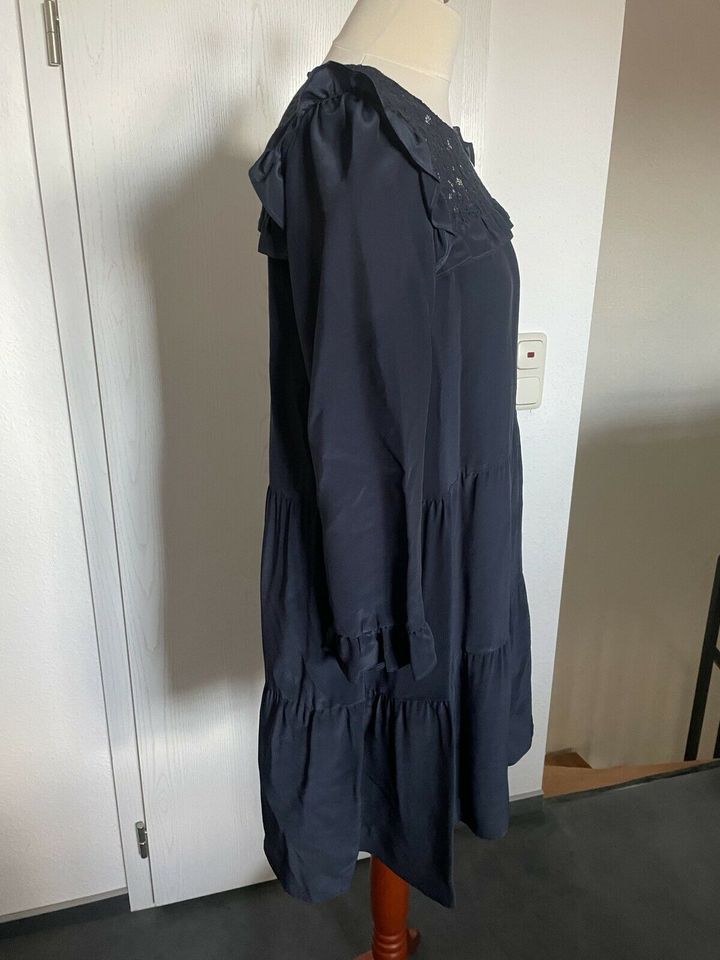 Claudie Pierlot, Kleid , Fr Gr. 40 in Elsdorf